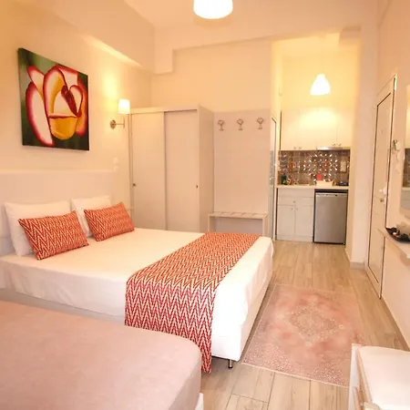 Ilion Luxury & אספרובלטה