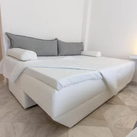Ilion Luxury & Lägenhet